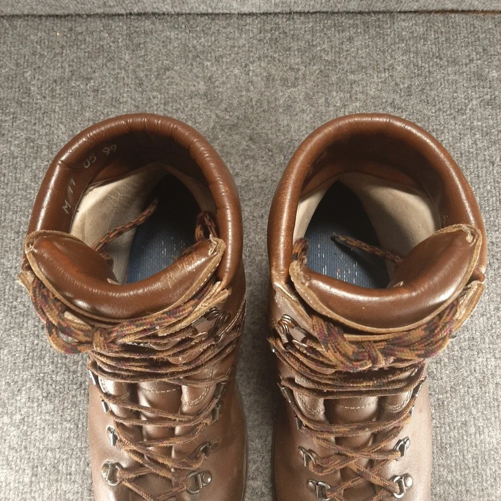 Vtg 1999 Montrail Heavy Leather Hiking Boots Made In Italy Men's 11 Vibram